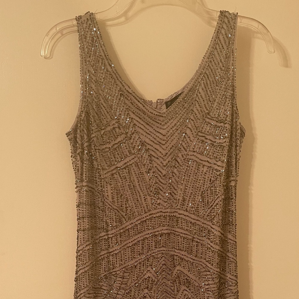 Pisarro Nights sleeveless cocktail dress